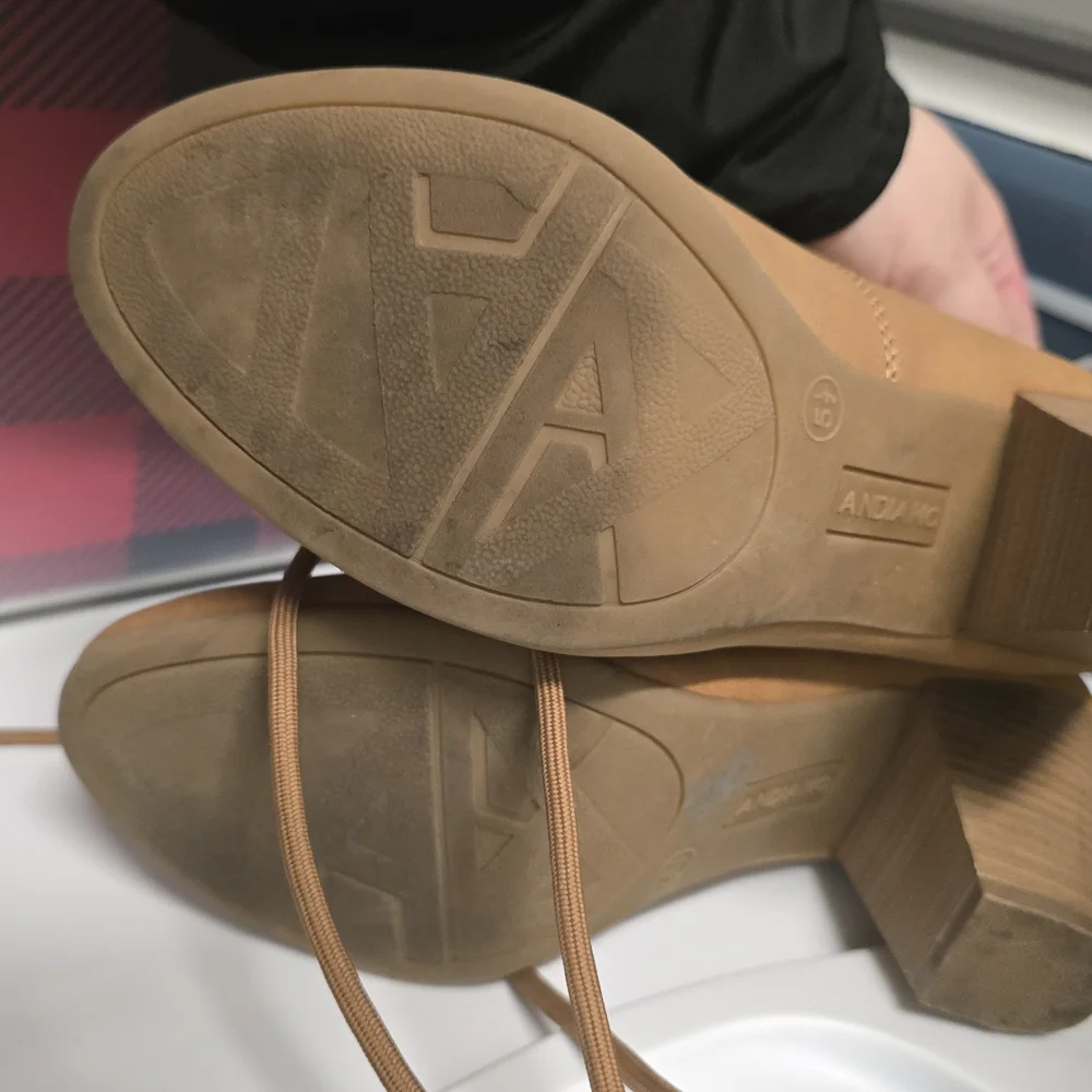 Women's Tan Lace-Up Ankle Boots - Picture 3 of 3
